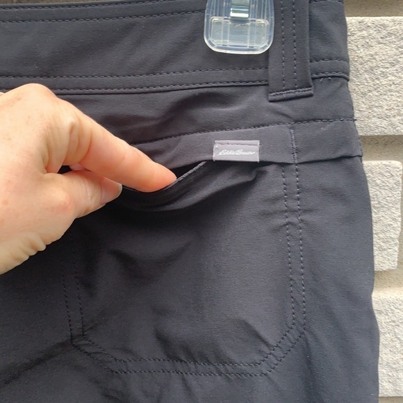 Eddie Bauer Black Performance Material Hiking/Bermuda Shorts Size 2 - Picture 7 of 8